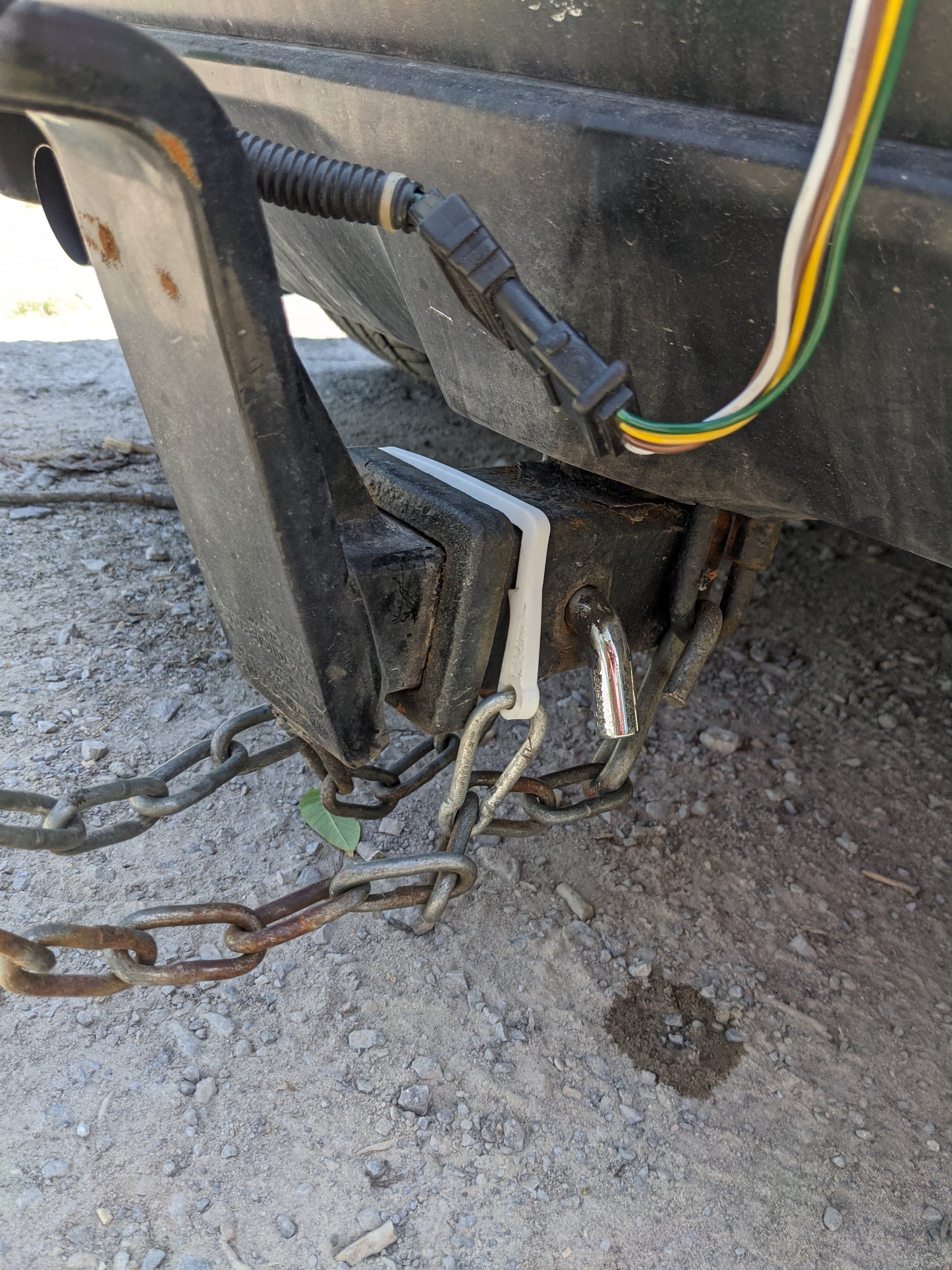 Trailer Chain Saver