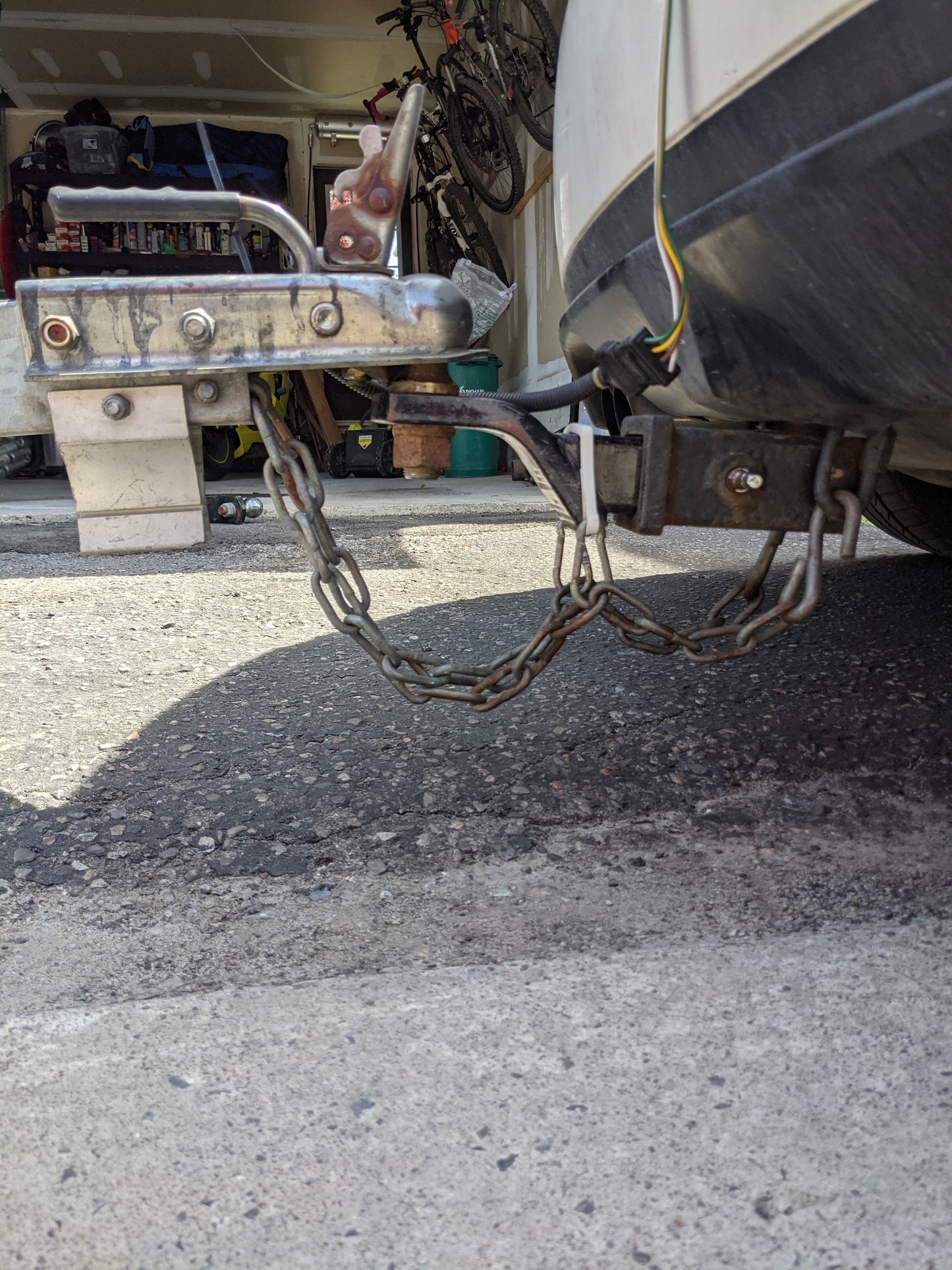 Trailer Chain Saver